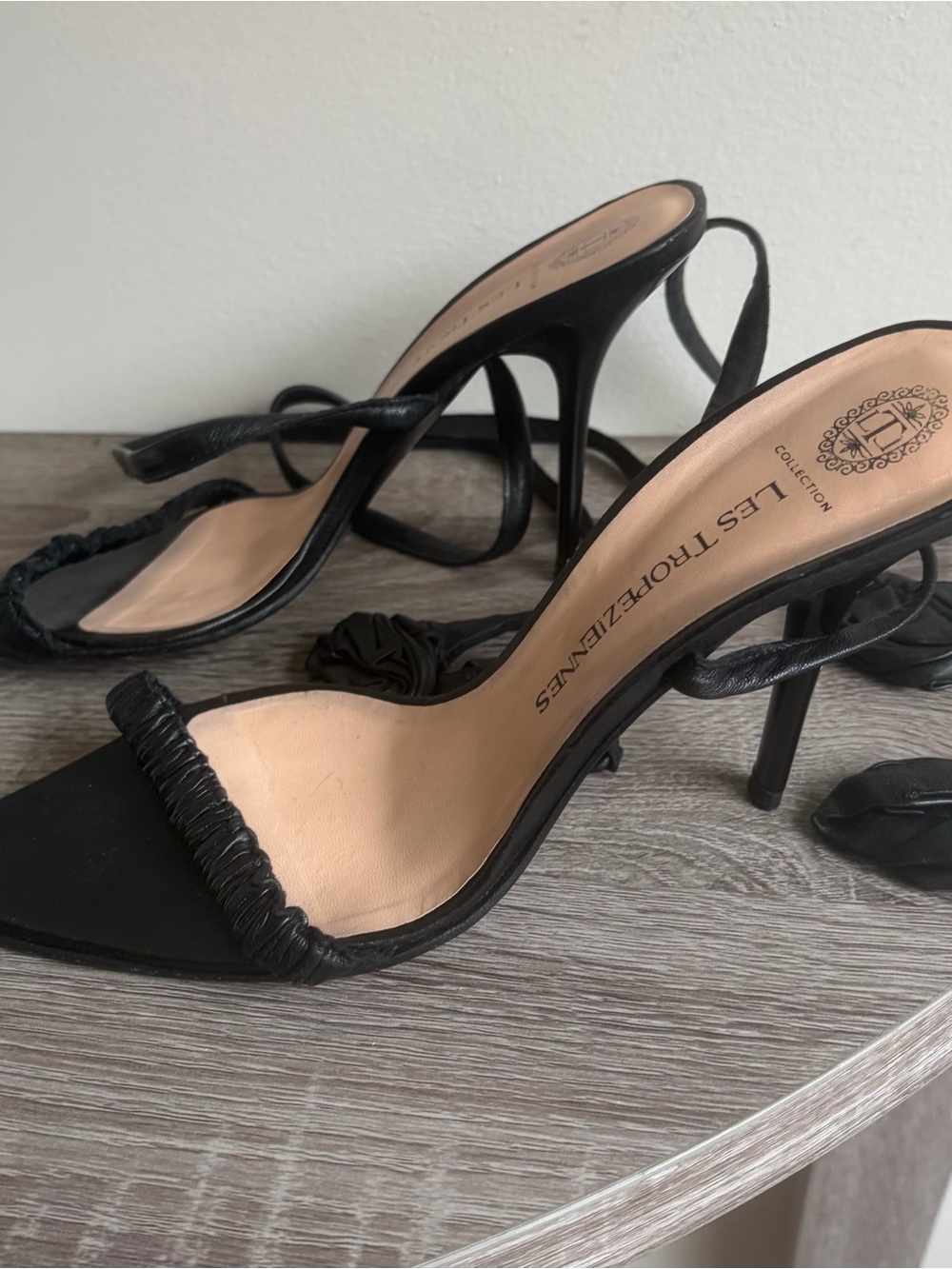 LES TROPEZIENNES wrap around the ankle black leather sandals